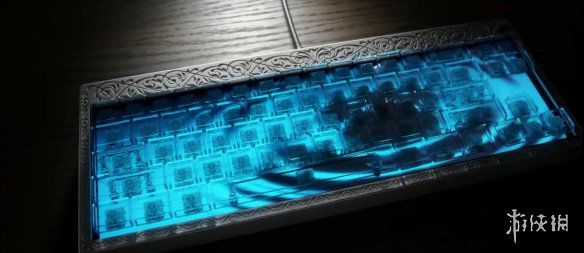 超酷炫的黑科技键盘：自带屏幕 能跑虚幻5动画特效！